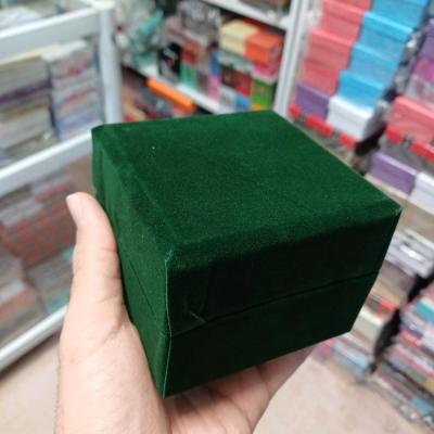 جعبه ساعتی مخمل بالشتکی در رنگبندی