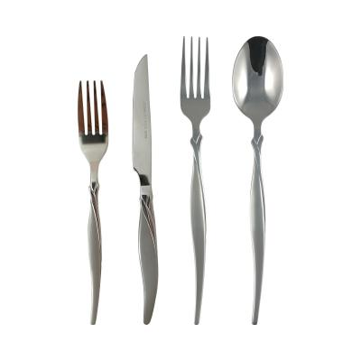 سرویس 200 پارچه قاشق چنگال یونی هوم مدل پاپیونی 42 نفره