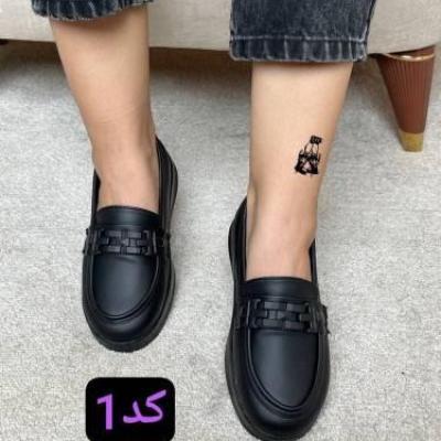 کفش کالج لبخند