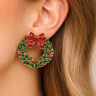 گوشواره میخی طرح تاج گل برند l am