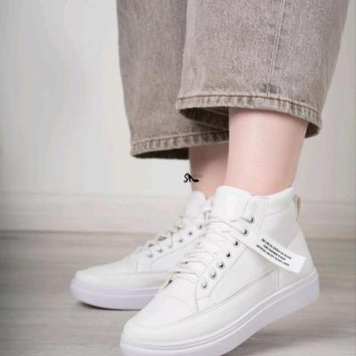 ونس زنانه و دخترانه مدل بندی ساقدار با رویه بیاله در دو رنگ