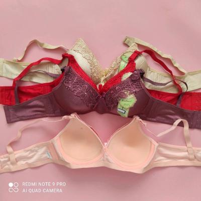 سوتین اسفنجی