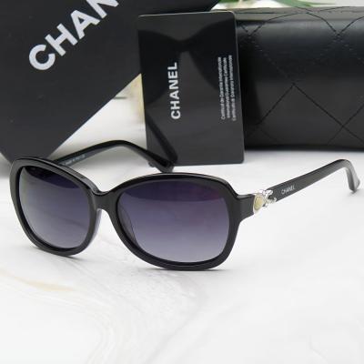 عینک آفتابی زنانه لوکس و کلاسیک شنل CHANEL CH5811