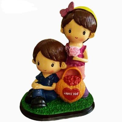 مجسمه دکوری مدل یک سبد عشق