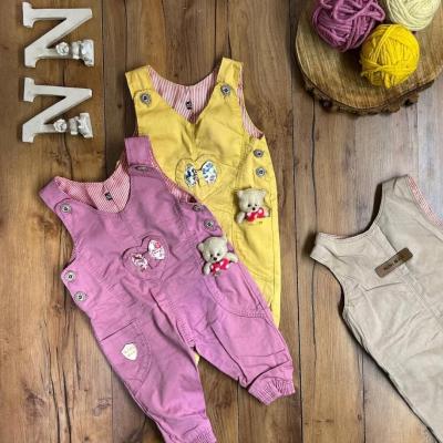 شلوار پیشبندی دخترانه طرح کتانی