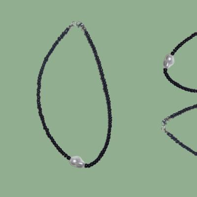 گردنبند منجوق و مهره باروک