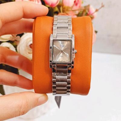 ساعت مچی زنانه سیتیزن رویال CITIZEN ROYAL ژاپن موتور طلایی مدل 466L