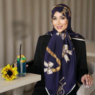 روسری ابریشم توییل کج راه مجلسی