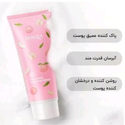 فوم شستشو صورت هلو