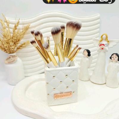 ست براش 12 عددی بی اچ کازمتیکس به همراه استند مکعبی