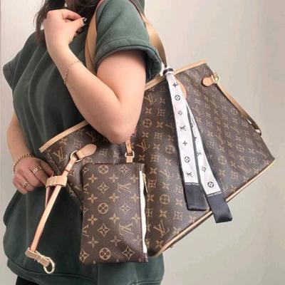 کیف شل جادار طرح مارک