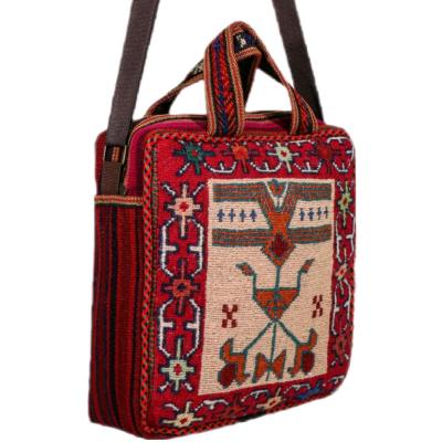 کیف دوشی دستباف مغان لوتوس کد01