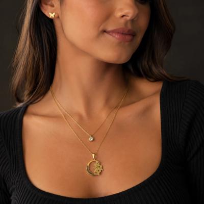 نیم‌ست زنانه طرح هلال و پروانه