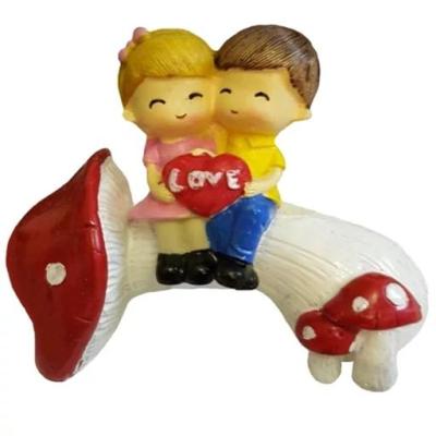 مجسمه مدل نیمکت قارچی