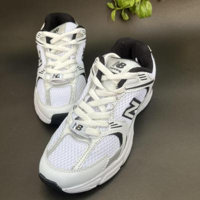 کفش نیوبالانس 530 زنانه رنگ سفید مشکی با کوالیتی بالا