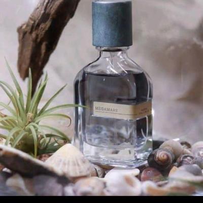عطر مگاماره مناسب خانم ها و اقایون