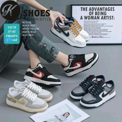 کتونی ونس نایک زنانه وارداتی در رنگ بندی