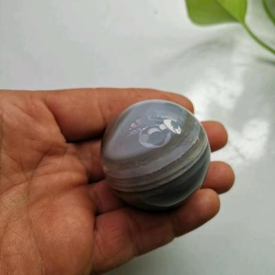 گوی زیبای عقیق خط دار
