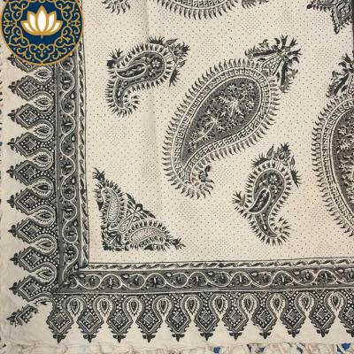 سفره قلمکاری طرح بته جقه بزرگ کد2 100×100
