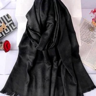 شال نخ ژاکارد طرح پتینه