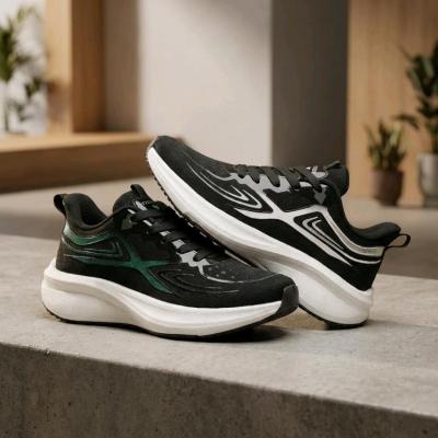 کتونی رانینگ مشکی زیره سفید مردانه زیره بوست