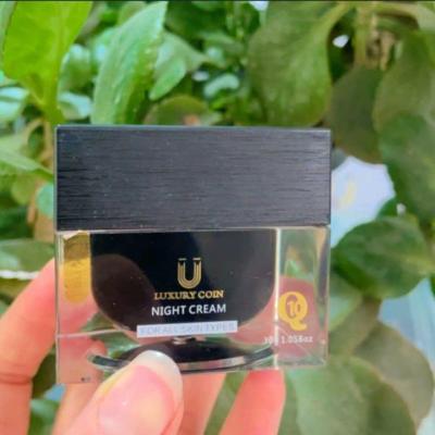 کرم شب لاکچری کوین ضدلک و‌روشن کننده قوی لیفت کننده ضدجوش و‌منافذابرسان