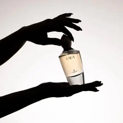 ادوپرفیوم زنانه لاو تایم مدل لارا 100 میلی‌لیتر