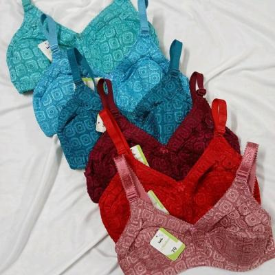 سوتین نخی گیپور طرح مربعی سایز 75 تا 85