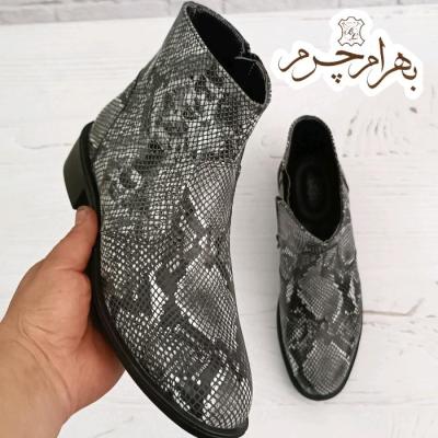 نیم بوت زنانه اسپرت چرم طبیعی مدل ناتالی پوست ماری