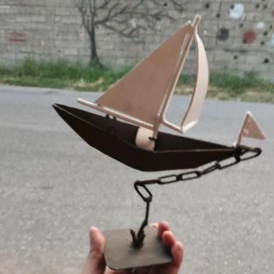 دکوری فلزی فانتزی طرح قایق بادبانی
