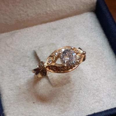 انگشتر طلا روس ستاره