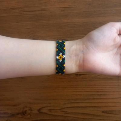 دستبند و پابند بافتنی طرح گل کد 04