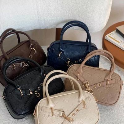 کیف کلاسیک دیور