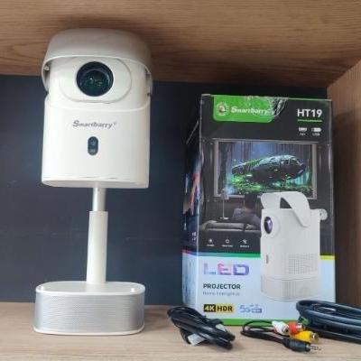 ویدئو پروژکتور هوشمند مدل Smartbarry HT19