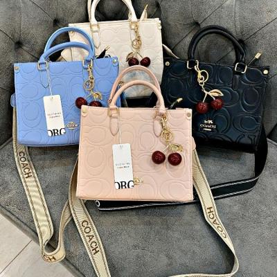 کیف کوچ گیلاسی(موجودی بگیرید)
