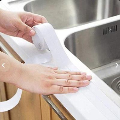 چسب نواری PVC سفید (بسیار کاربردی ) 3 متری
