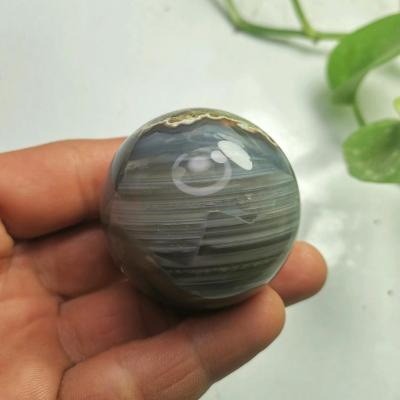 گوی زیبای عقیق