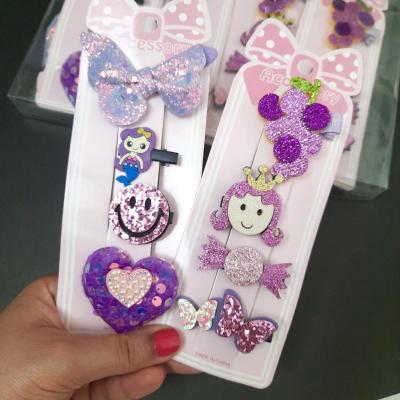 گیره بچگانه هرکارت شامل 4عدد گیره مو انبری