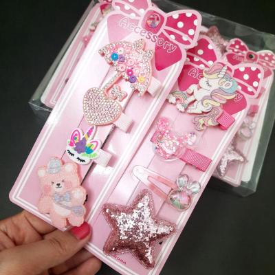 گیره مو بچکانه هرکارت شامل 4عدد گیره انبری