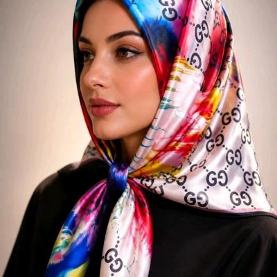 روسری ساتن
