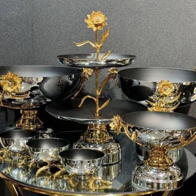 سرویس پذیرایی زنبق