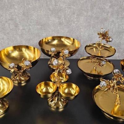 سرویس نیلوفر فلزی طلایی