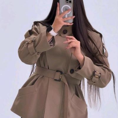 ترنچ کت ملینا