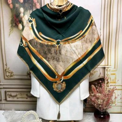 روسری نخی گلوریا طرح کمربندی