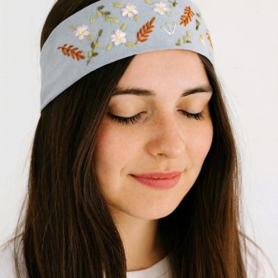 هدبند گلدوزی