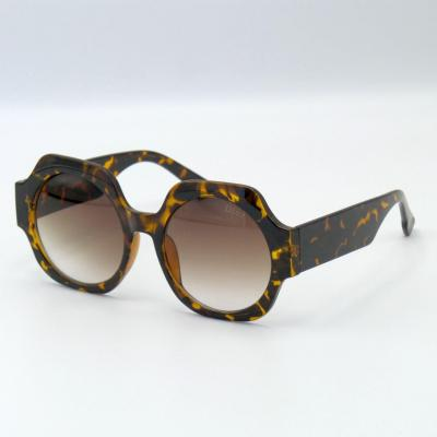 عینک آفتابی زنانه ترند دیور Dior uv400