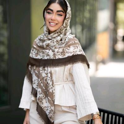 روسری نخی سبک