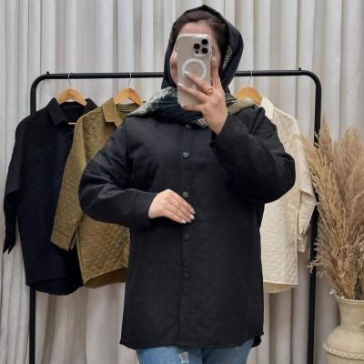 بارانی فریال جلو دکمه