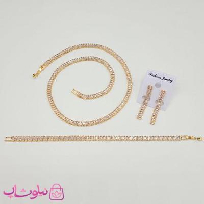 سرویس زنانه تنیسی طلایی با نگینهای سفید باگتی کد 530