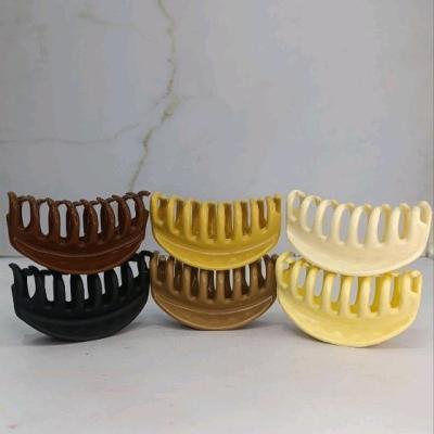 کلیپس دندون درشت